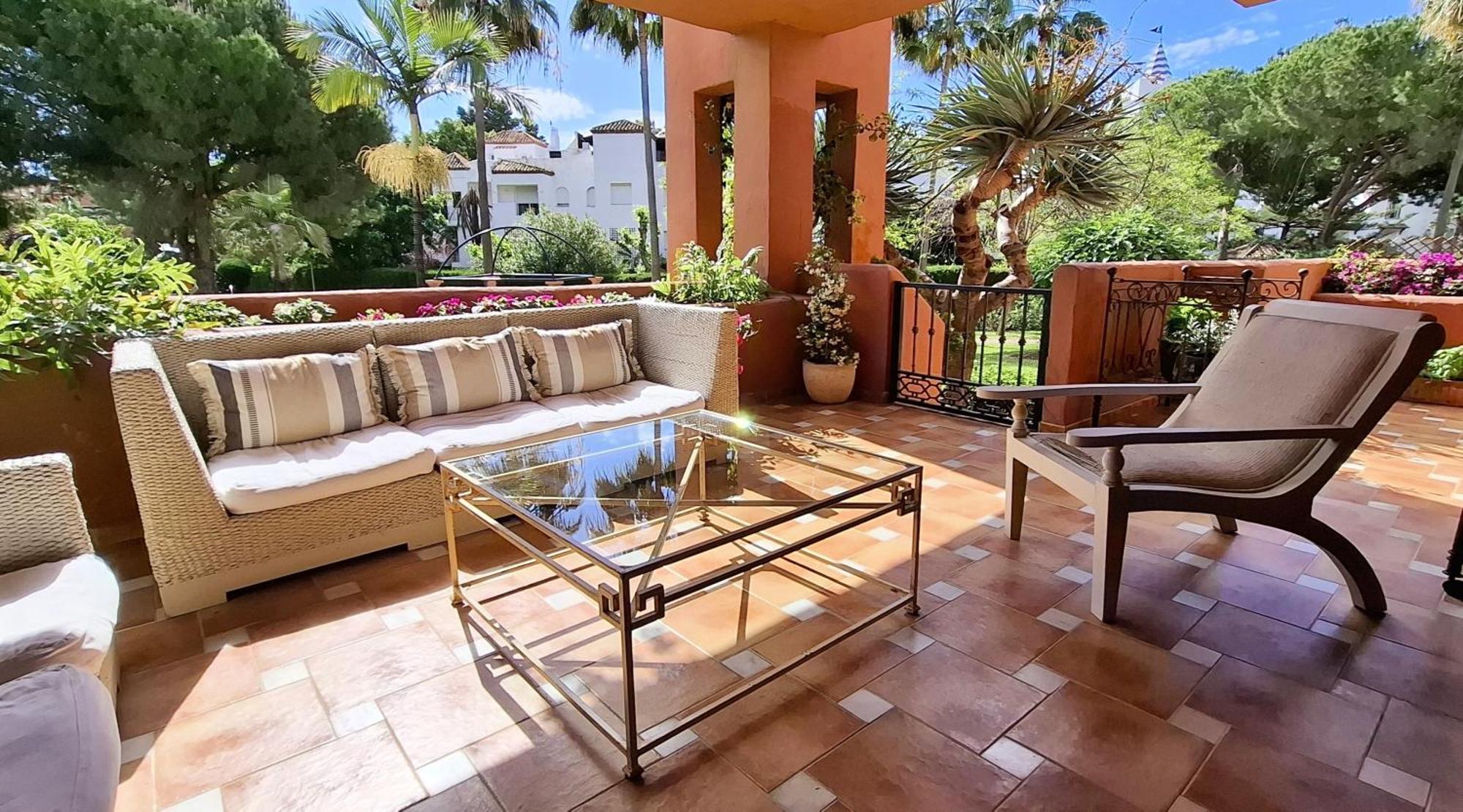Alhambra Del Golf - Guadalmina Lejlighed Estepona Eksteriør billede